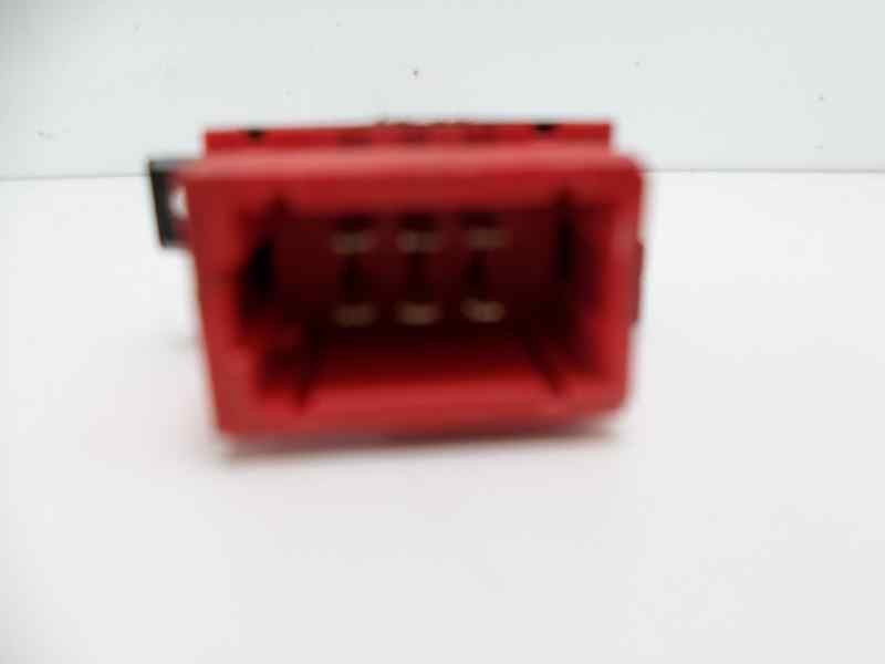 Recambio de mando elevalunas delantero derecho para renault laguna (b56) 2.0 rt referencia OEM IAM   