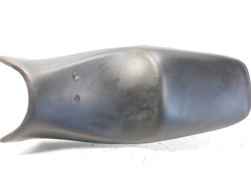 Recambio de asiento para yamaha fz 1 / fz 6 fazer referencia OEM IAM 4S8247300000  