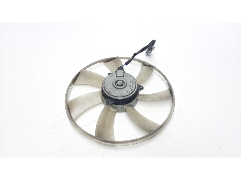 Recambio de electroventilador para toyota rav 4 (a3) 2.2 d-4d cat referencia OEM IAM 1636326020 47584 