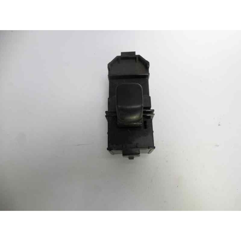 Recambio de mando elevalunas delantero derecho para toyota lexus is 200 (gxe10) 2.0 cat referencia OEM IAM   