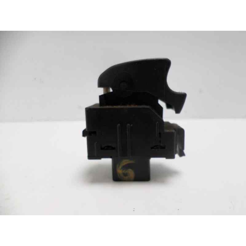 Recambio de mando elevalunas delantero derecho para toyota corolla (e12) 2.0 d-4d linea luna berlina referencia OEM IAM   