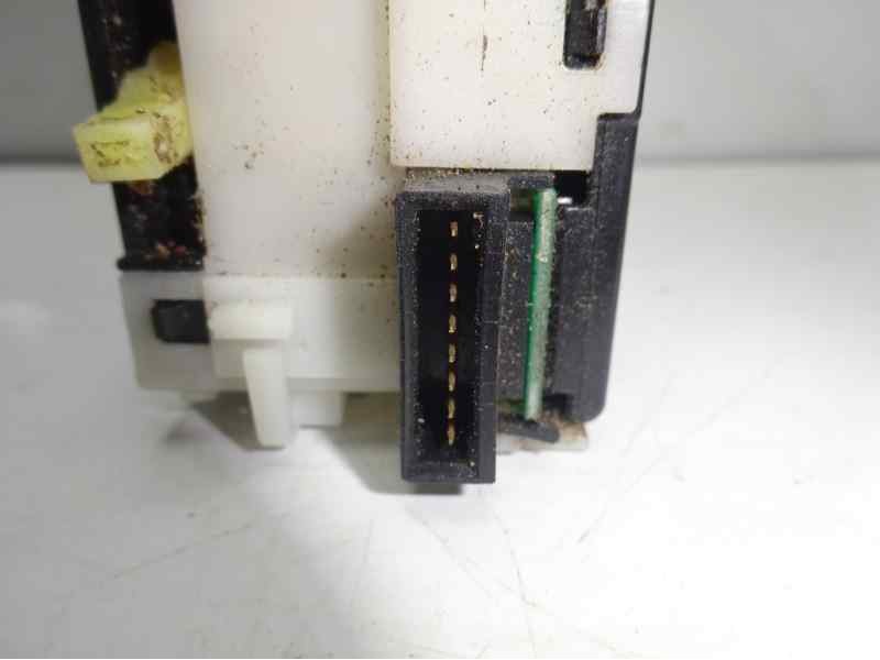 Recambio de mando intermitentes para nissan cabstar 09.06 referencia OEM IAM 361750  