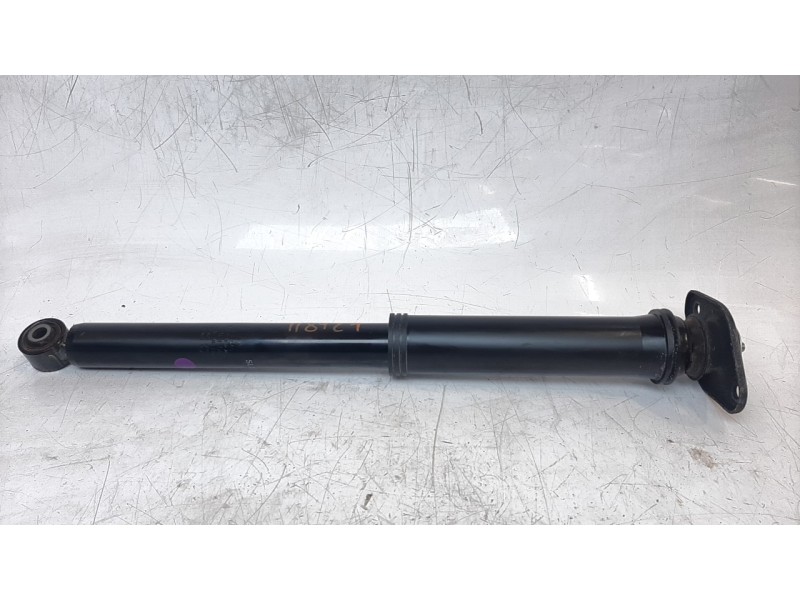 Recambio de amortiguador trasero derecho para mg zs comfort referencia OEM IAM 10825265  