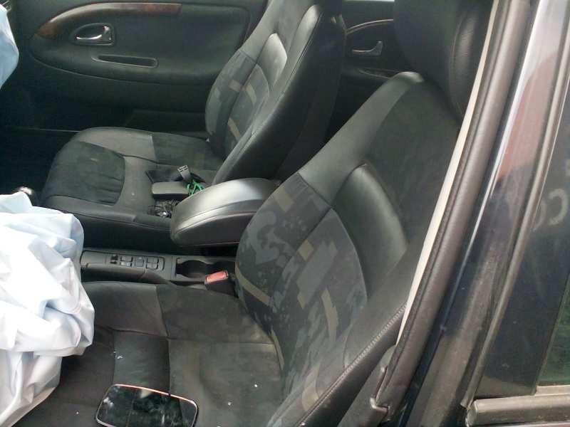 volvo v40 familiar del año 1999