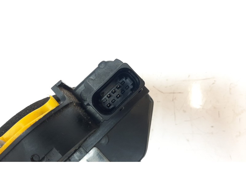Recambio de cerradura puerta delantera izquierda para opel mokka 1.6 cdti dpf referencia OEM IAM 13579522  