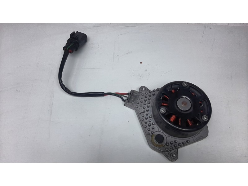 Recambio de electroventilador para bmw serie 4 gran coupe (f36) 420d referencia OEM IAM 864194602  