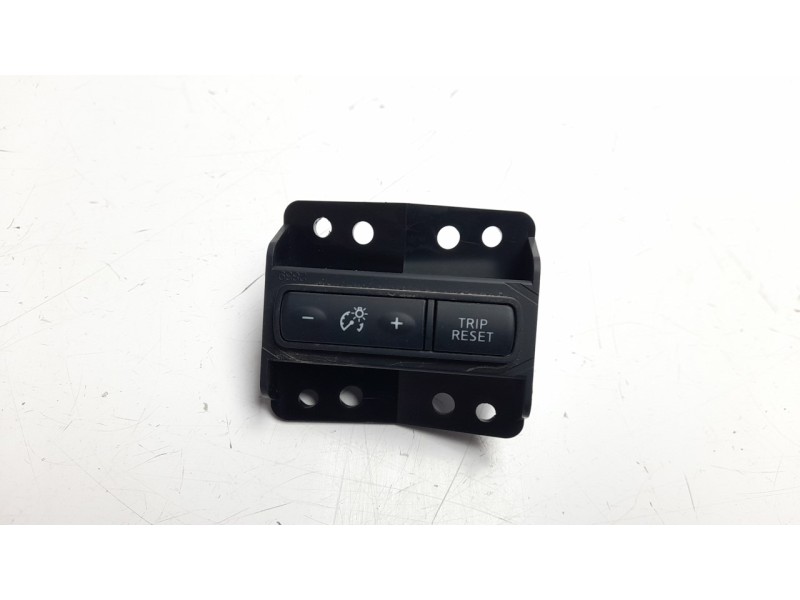 Recambio de interruptor para nissan pulsar (c13) acenta referencia OEM IAM   