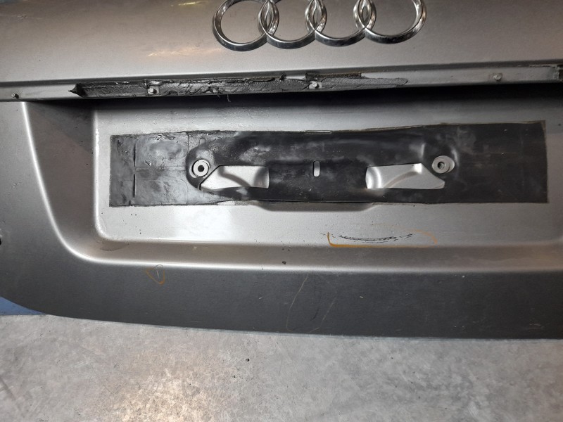 Recambio de tapa maletero para audi a6 berlina (4f2) 3.0 tdi quattro (165kw) referencia OEM IAM 4F5827023F  