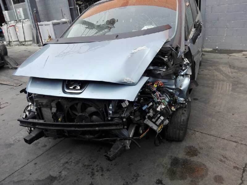 peugeot 5008 del año 2009