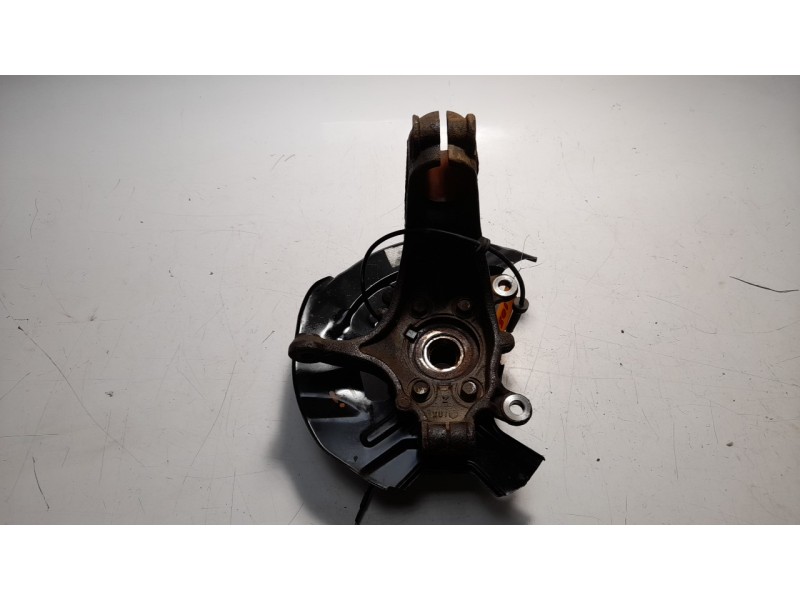 Recambio de mangueta delantera izquierda para nissan x-trail (t32) 1.6 dci turbodiesel cat referencia OEM IAM 400154CE0A  