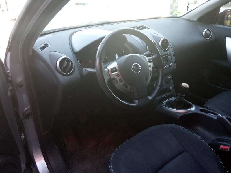 nissan qashqai (j10) del año 2011