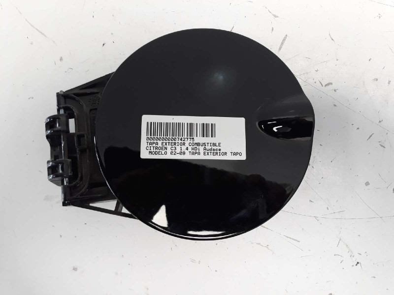 Recambio de tapa exterior combustible para citroen c3 1.4 hdi audace referencia OEM IAM 9683387780  