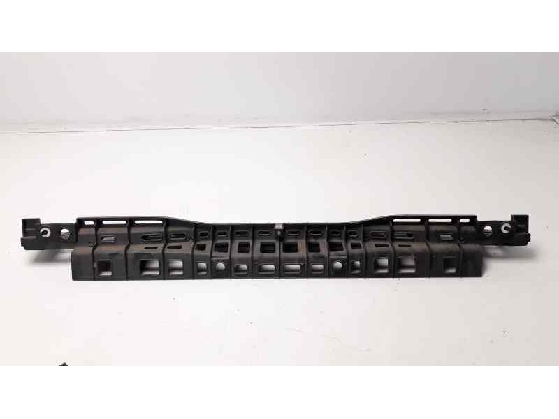 Recambio de molduras traseras para peugeot 5008 allure referencia OEM IAM 9686247380  