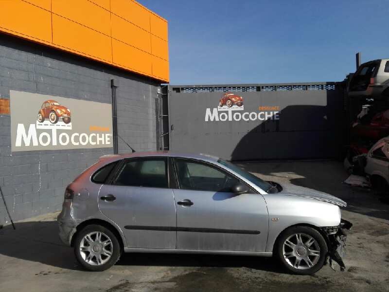 seat ibiza (6l1) del año 2008