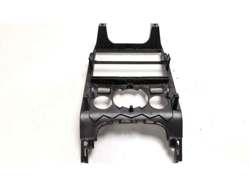 Recambio de moldura para peugeot 5008 allure referencia OEM IAM 9685099877  