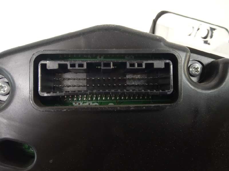 Recambio de cuadro instrumentos para toyota auris hybrid active referencia OEM IAM 838000ZN50  