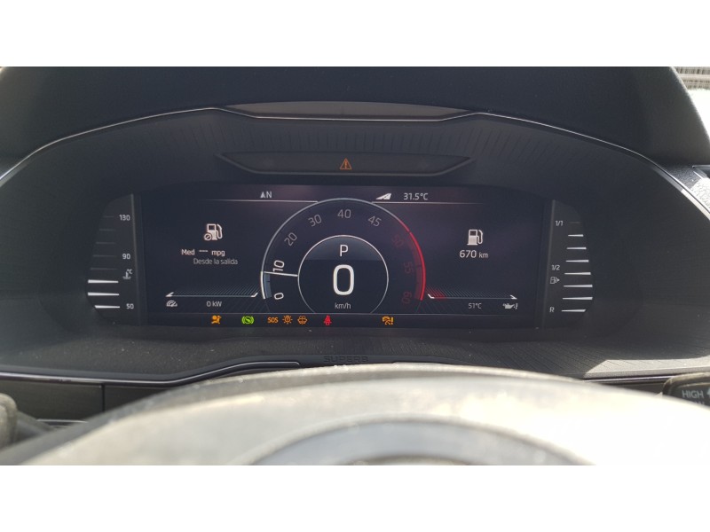 skoda superb combi (3v5) del año 2020