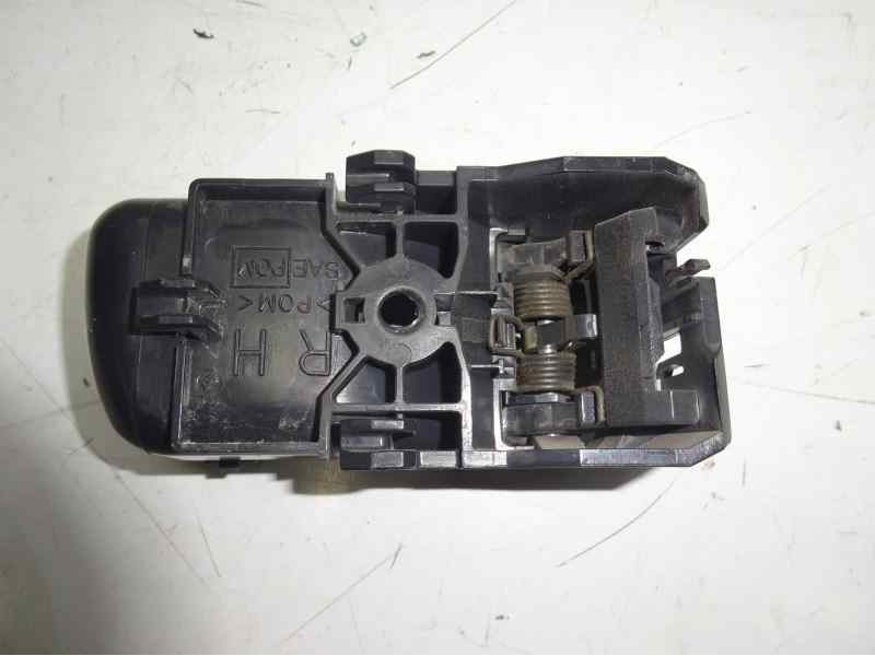 Recambio de maneta interior delantera izquierda para nissan cabstar 09.06 referencia OEM IAM   