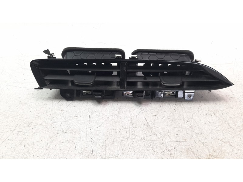 Recambio de rejilla aireadora para opel corsa f 1.2 referencia OEM IAM 39198627  