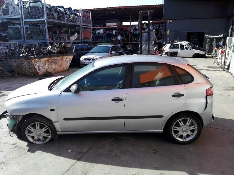 seat ibiza (6l1) del año 2008
