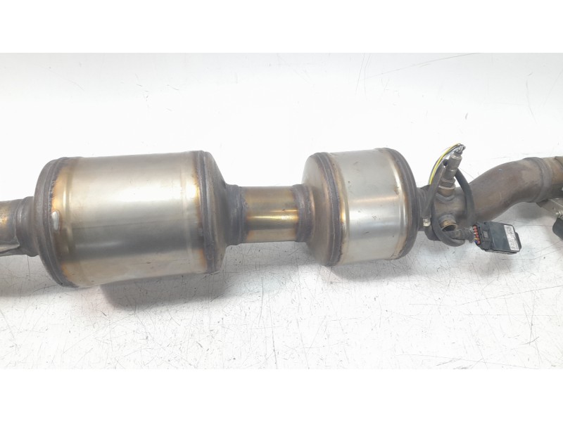 Recambio de catalizador para volkswagen passat variant (cb5) r-line referencia OEM IAM 05L131701P  