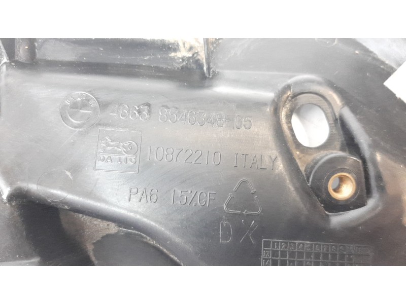 Recambio de moldura para bmw f 800 r f 800 r referencia OEM IAM 46638546348  