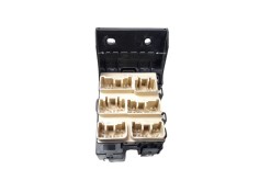 CAJA RELES / FUSIBLES 8273405030 8273405030 