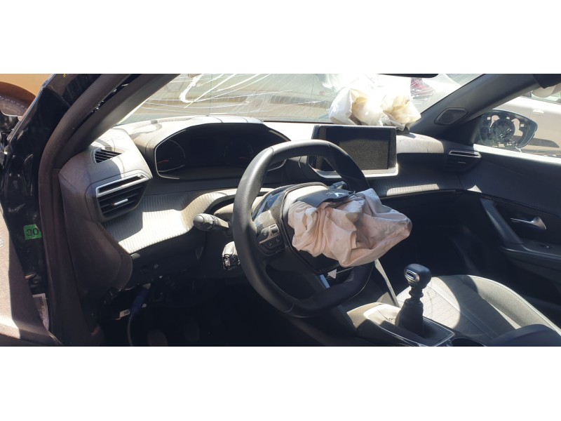 peugeot 2008 (p1) del año 2023