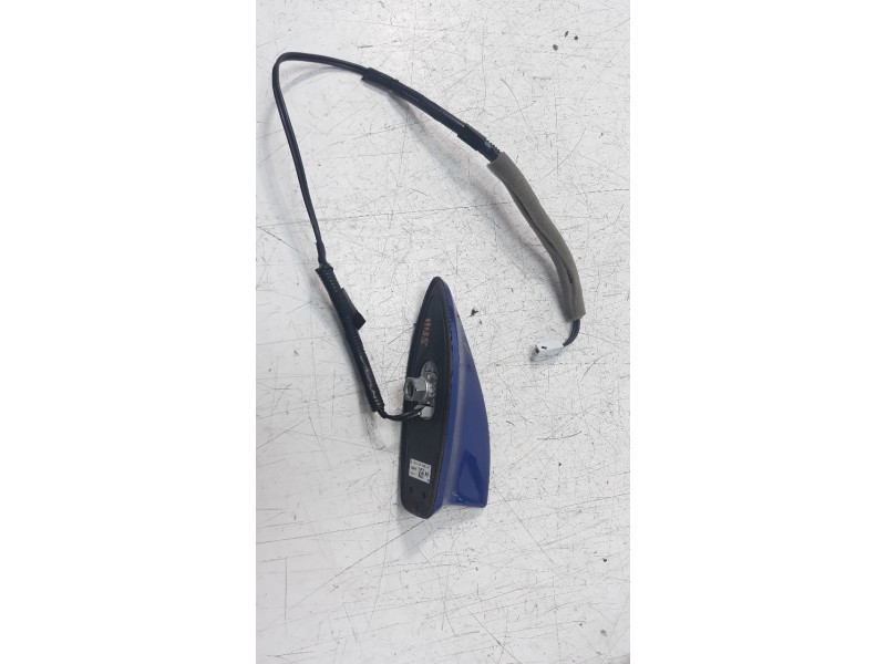 Recambio de antena para honda hr-v (..) 1.6 dtec cat referencia OEM IAM 39150T7WA01ZA  