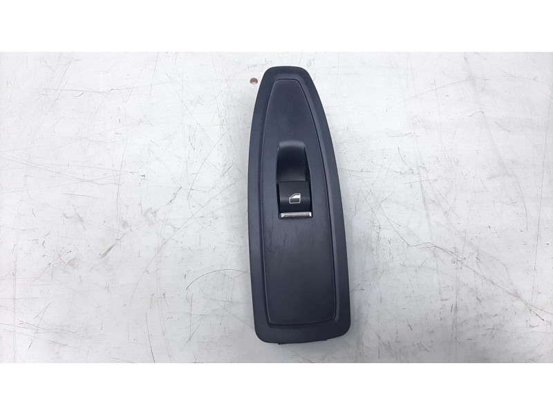 Recambio de mando elevalunas delantero derecho para bmw serie 4 gran coupe (f36) 420d referencia OEM IAM 920810702  