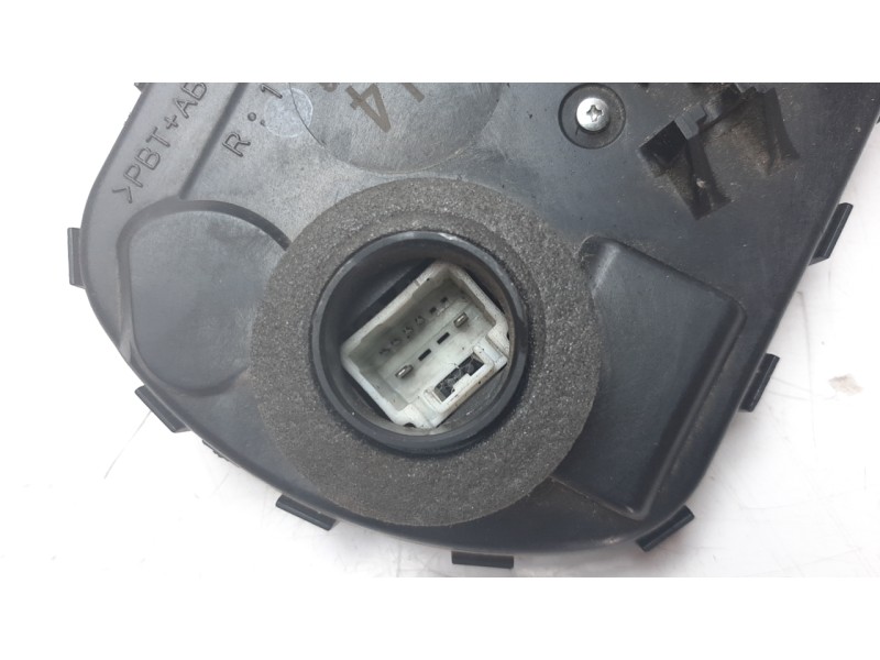 Recambio de cerradura puerta trasera derecha para toyota rav 4 (a3) executive referencia OEM IAM A046693  