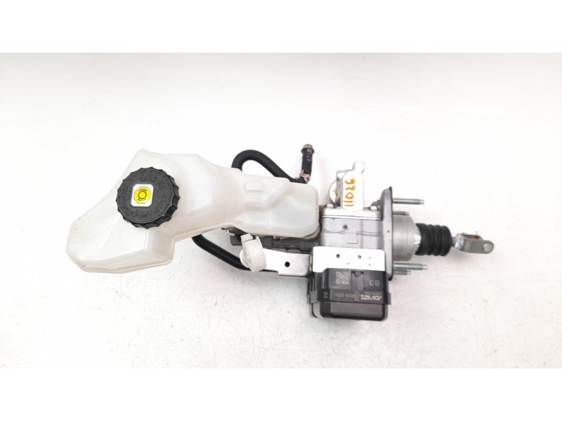 Recambio de bomba freno para toyota corolla (e21) referencia OEM IAM 4721012310 11409011010 