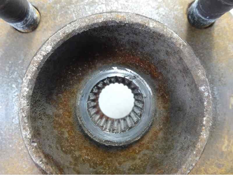 Recambio de mangueta delantera izquierda para peugeot 206 berlina xt referencia OEM IAM   