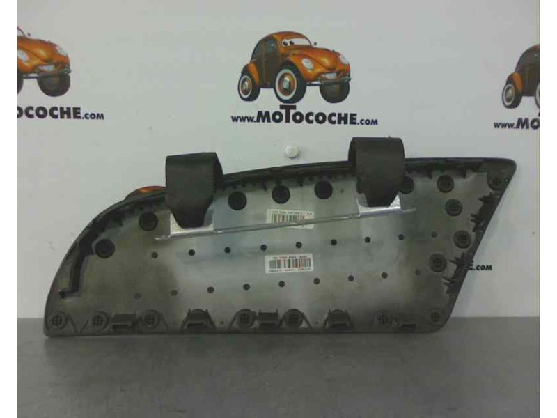 Recambio de moldura para ford focus berlina (cak) referencia OEM IAM  30001562G 