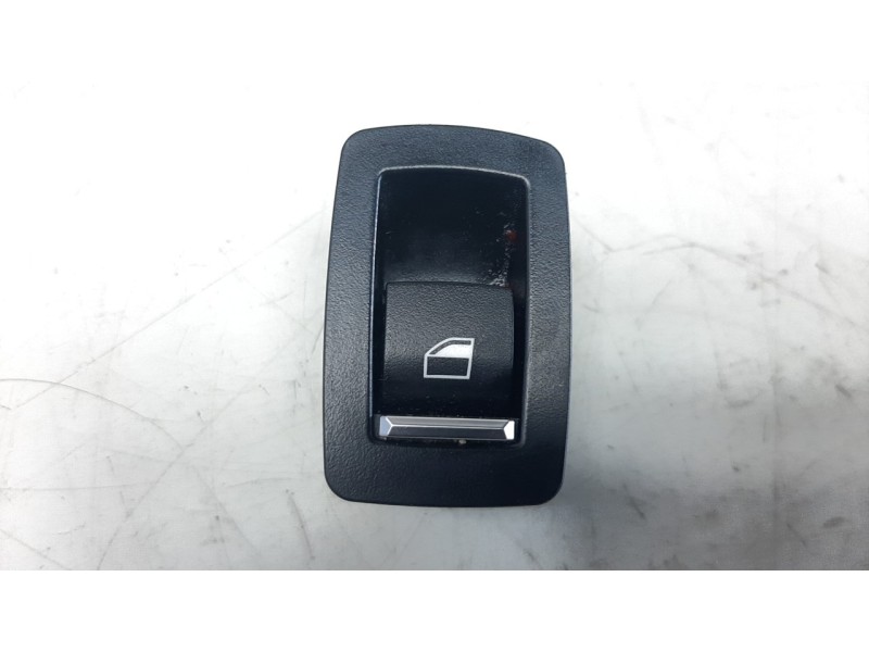 Recambio de mando elevalunas trasero izquierdo para bmw serie 4 gran coupe (f36) 420d referencia OEM IAM 936193601  