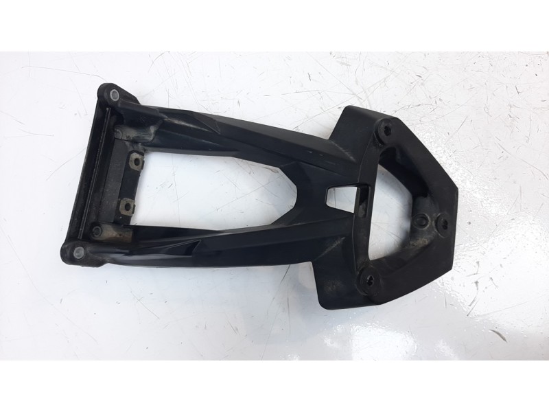 Recambio de portamatriculas para bmw f 800 r f 800 r referencia OEM IAM 4662852681702  