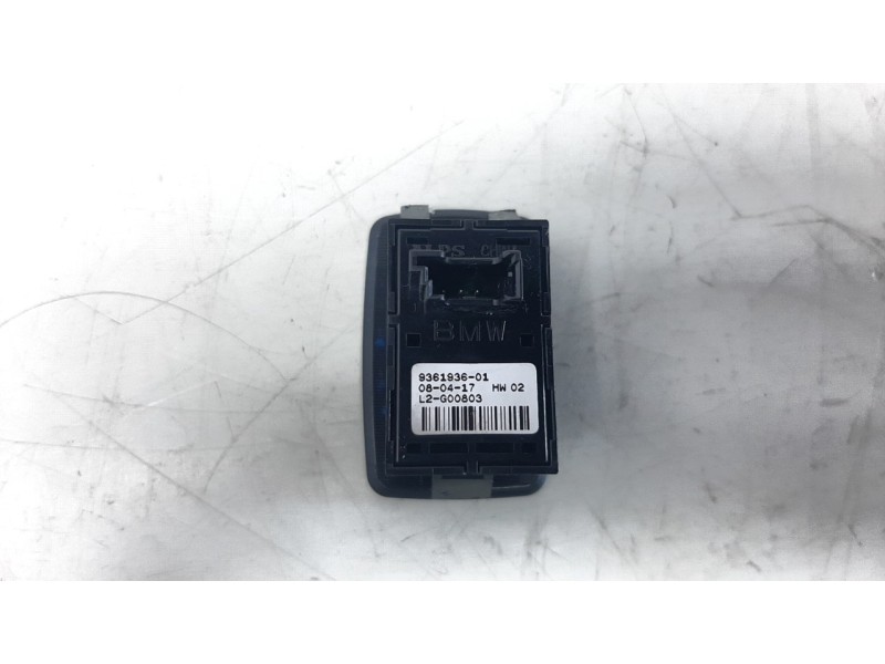 Recambio de mando elevalunas trasero izquierdo para bmw serie 4 gran coupe (f36) 420d referencia OEM IAM 936193601  