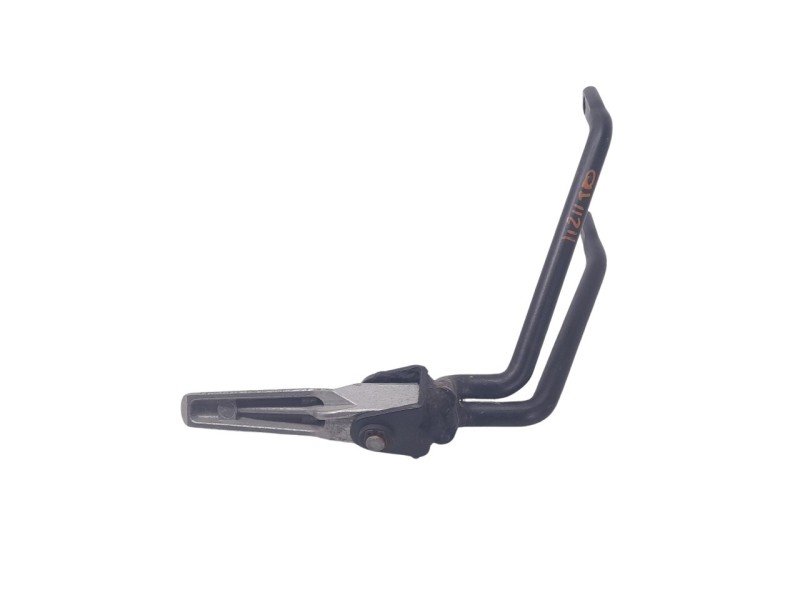 Recambio de estribera derecha para mondial cr / 0 / 0 hps cafe racer referencia OEM IAM 70562  