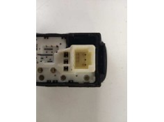 Recambio de mando elevalunas trasero derecho para toyota auris hybrid active referencia OEM IAM 192801   2