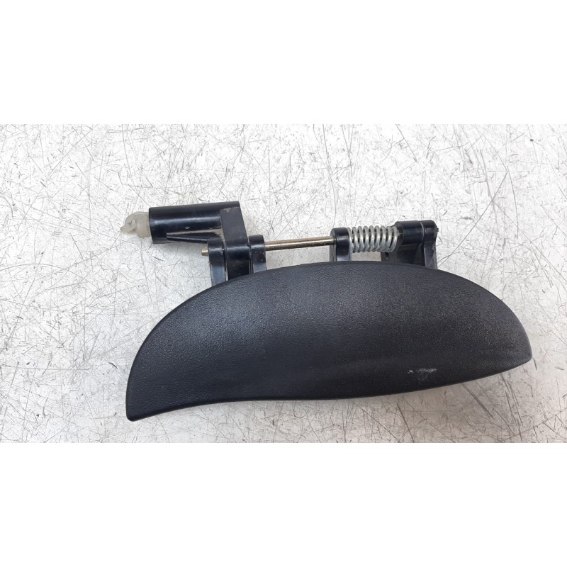 Recambio de maneta exterior delantera derecha para hyundai atos prime (mx) sky referencia OEM IAM 8266002100 106400855 