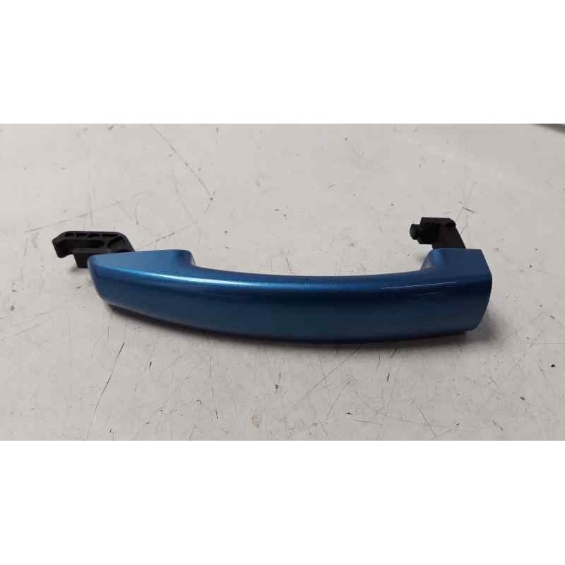 Recambio de maneta exterior delantera derecha para opel corsa e color edition referencia OEM IAM   