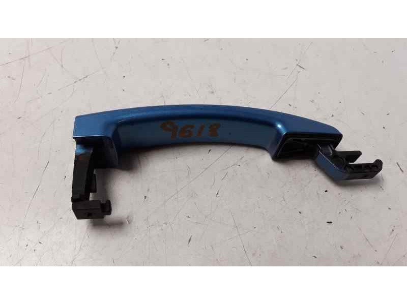Recambio de maneta exterior delantera derecha para opel corsa e color edition referencia OEM IAM   