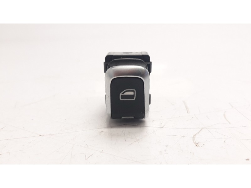 Recambio de mando elevalunas delantero derecho para audi a3 sportback (8va) 1.8 16v tfsi referencia OEM IAM 8V0959855A IAF250037