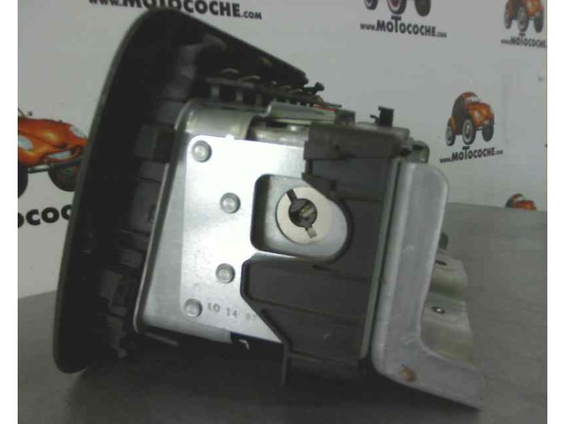 Recambio de airbag delantero derecho para ford fiesta (cbk) referencia OEM IAM 2S6AA044H31AF 3199002169002394 