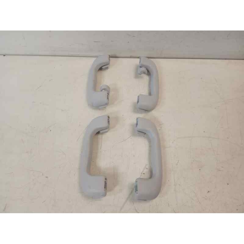 Recambio de maneta interior delantera derecha para opel corsa e color edition referencia OEM IAM   