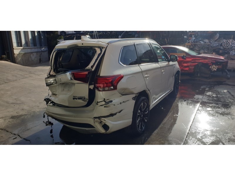 mitsubishi outlander (gf0) del año 2018