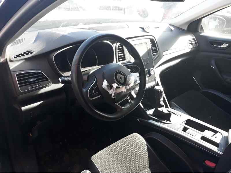 renault megane iv berlina 5p del año 2016