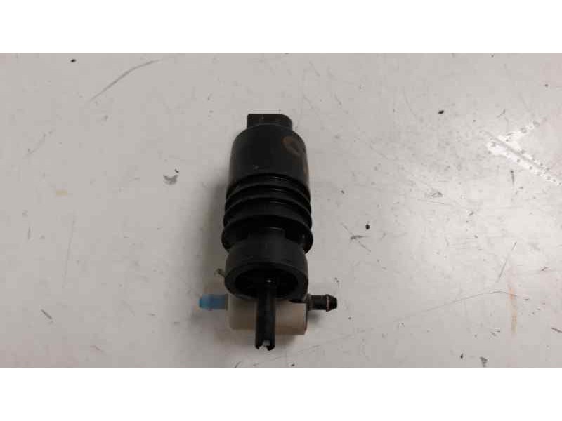 Recambio de bomba limpia para opel corsa e color edition referencia OEM IAM 13250357  
