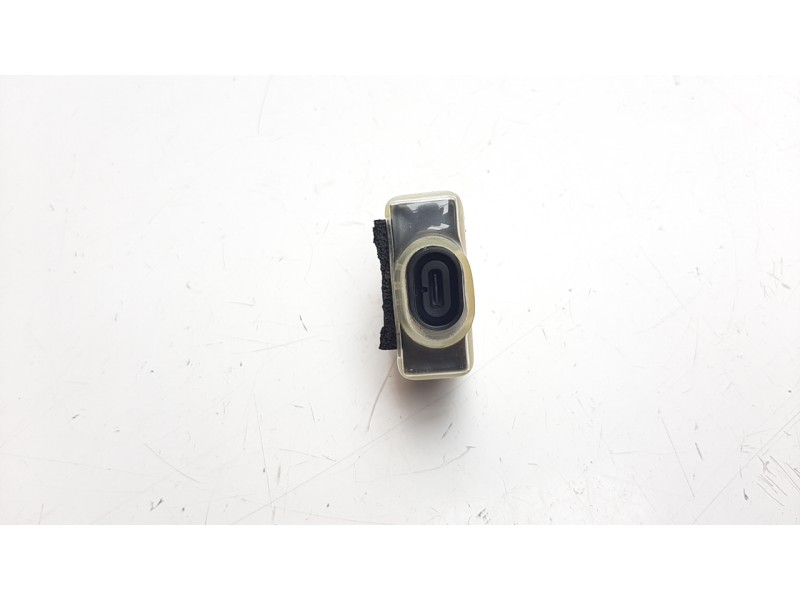 Recambio de modulo electronico para honda cb 650r referencia OEM IAM MZ02C001H01 6N20X30314633 