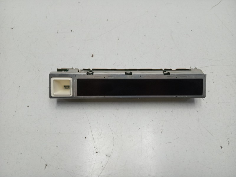 Recambio de pantalla multifuncion para mazda 5 (cw) iruka referencia OEM IAM CG15611J0  